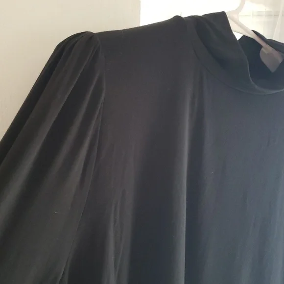 J. Crew Black Crewneck Form Knit - Picture 4 of 6